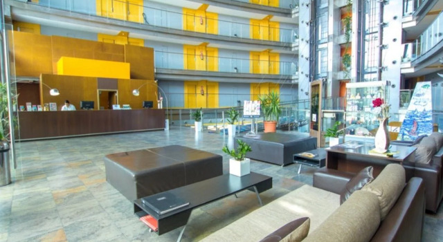 Отель Eurohotel Barcelona Gran Via Fira