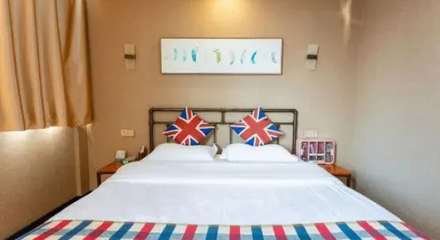 Люкс Norway Pebble Motel (Huaibei Railway Station Store)