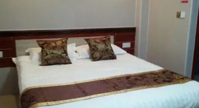 OYO Ningbo Aliang Hotel, Prenota Hotel Hotel a Ningbo con parcheggio, Parcheggio