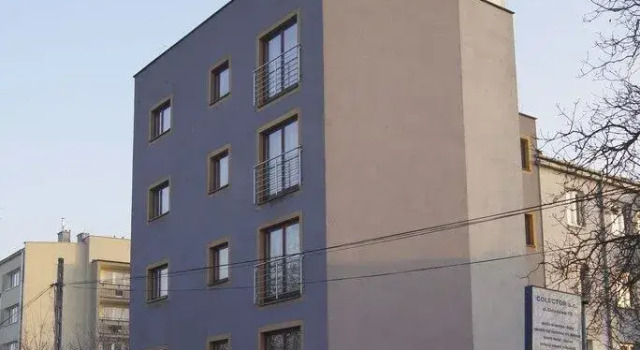 PlusHotel