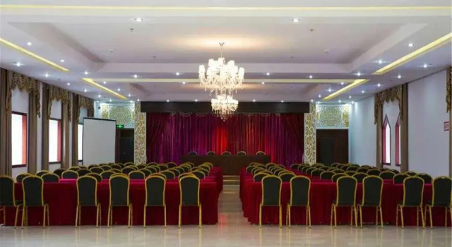 Chongli Pengyuan Business Hotel, Book Hotel Chongli Hebei