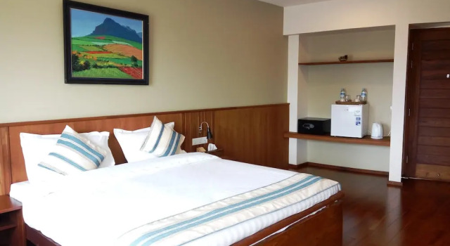 Двухместный номер Deluxe с балконом и с видом на горы 360 Kalaw Hotel