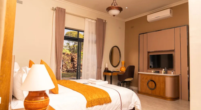 Executive Suite Ezulwini Villa hotel