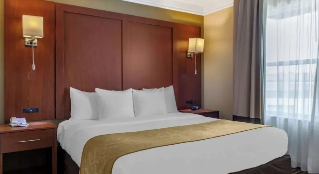 Двухместный люкс Executive Comfort Suites Visalia - Convention Center