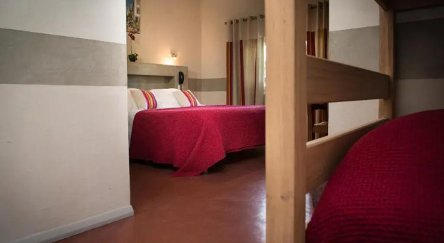 Семейный номер Standard с балконом Logis Hotel Ur-Hegian