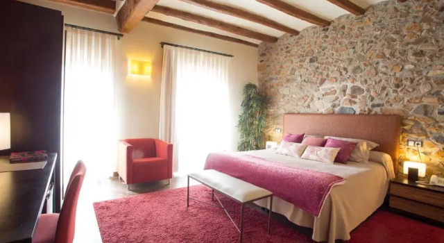 Cal Barber, Reservar Hotel Botarell El Baix Camp