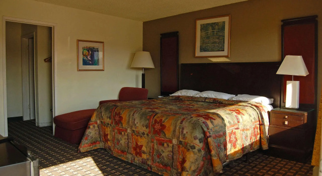Americas Best Value Inn Red Bluff, Buchen Sie Hotel Red Bluff Kalifornien