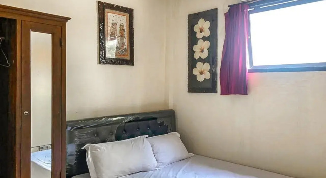 Vandhela Homestay Syariah Mitra RedDoorz, Prenota Appartamento Hotel a Surabaya con parcheggio, Parcheggio