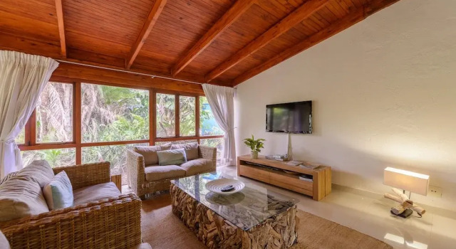 San Lameer Villa Rentals 12101