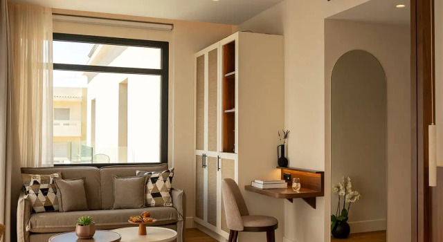 Полулюкс Aetheria Boutique Hotel & Spa