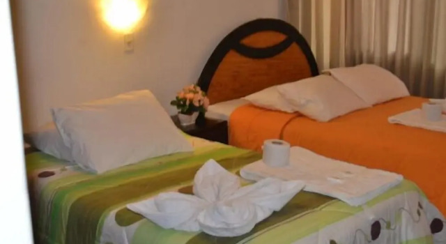 Habitación Estándar Robertos Hostel