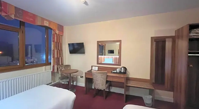 Номер Standard West County Hotel