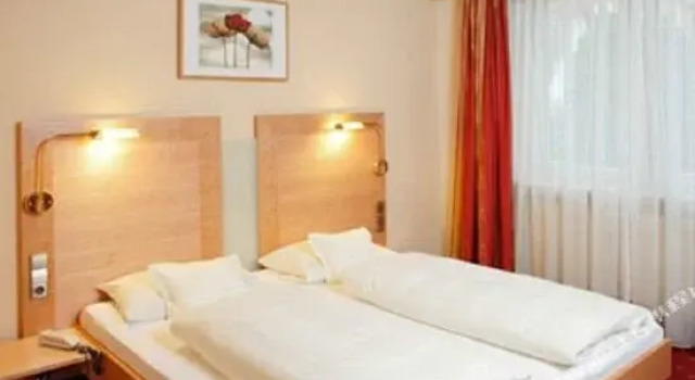 Hotel & Restaurant Adler
