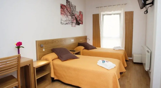 Complexo Xacobeo, Buchen Sie Hostel Hostels in Provinz Lugo, Hostel