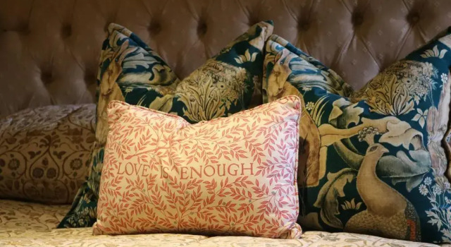 Люкс Hever Castle Luxury Bed and Breakfast