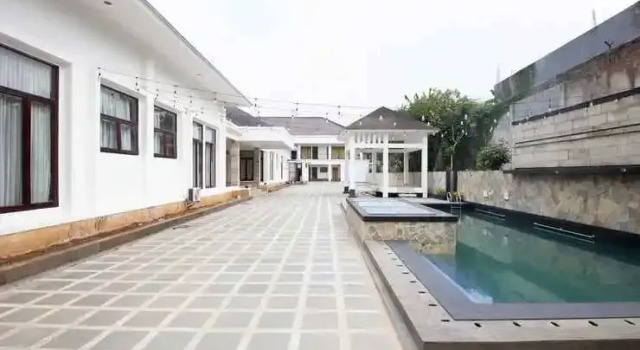 RedDoorz Premium Near Stasiun Lenteng Agung, Prenota Hotel Giacarta Jakarta Province