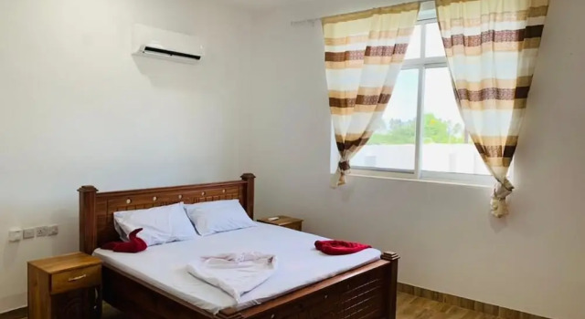 Villa Liam B&B Kiwengwa Zanzibar, Забронировать Отель «постель и завтрак» Отели Kumba Urembo с парковкой, Парковка
