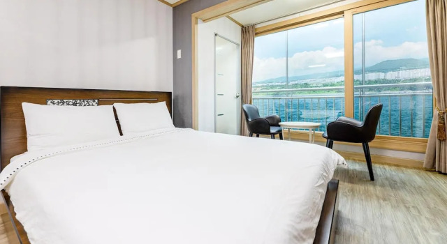 Номер Standard c 1 комнатой с балконом Jeju Badagreen Pension