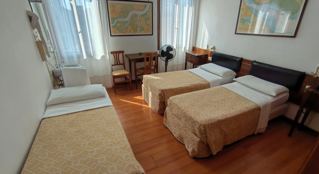 Трёхместный номер Economy Hotel Minerva & Nettuno