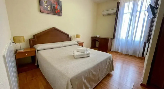 Двухместный номер Standard Arteaga Hostal & Baños Arabes Elvira