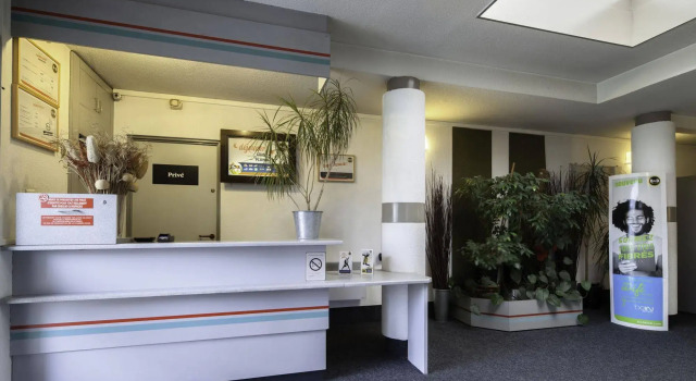 B&B HOTEL Calais Centre St Pierre, Забронировать Отель «постель и завтрак» Кале Opal Coast