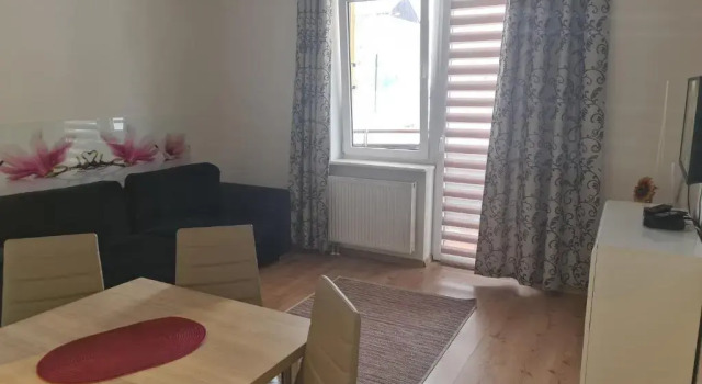 Apartament z garażem podziemnym - Augustowska, Забронировать Апартаменты/квартира Отели Мазурия с парковкой, Парковка