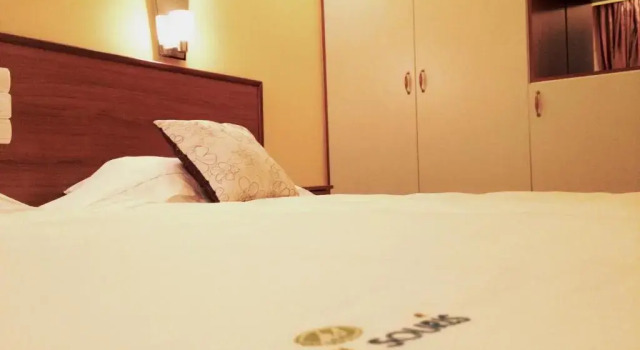 Полулюкс Souris Hotel