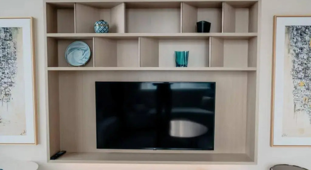 Serviced Luxurious 3+1 in Address Emaar Square, Varaa Hotelli Hotellit Marmara-alue pysäköinnillä, Pysäköinti