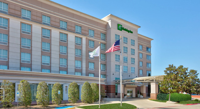 Holiday Inn DFW South by IHG