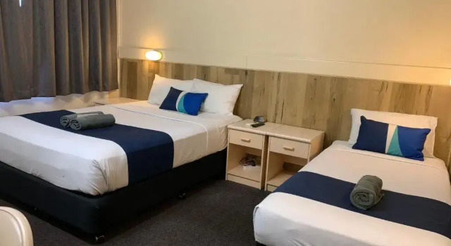 Трёхместный номер Deluxe Wattle Tree Motel