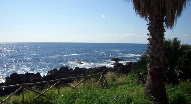 Апартаменты с балконом Sicily new Apartment Next sea With two Bedrooms