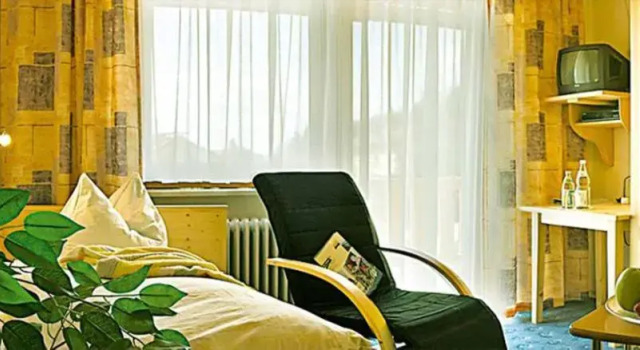 Pension Würzbauer, Rezerwuj Hotel Hotele w Bawaria z parkingiem, Parking