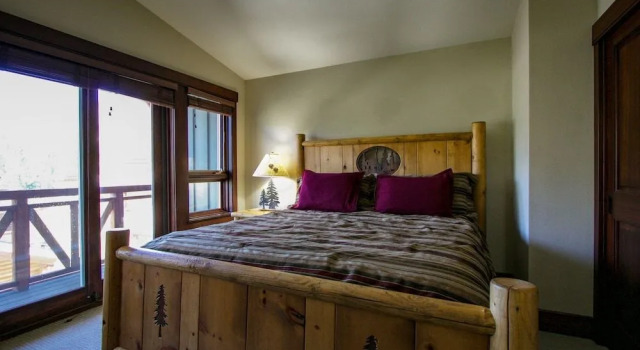 Juniper Crest 6 3 Bedroom Townhouse by RedAwning