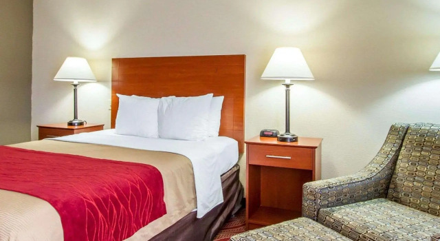 Двухместный номер Standard Comfort Inn Poplar Bluff North