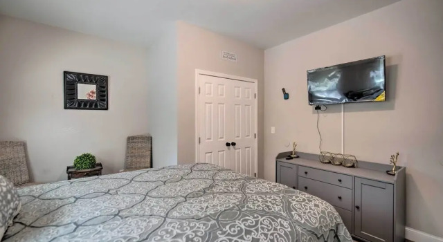 Коттедж Stylish College Park Home w/ Private Garden!