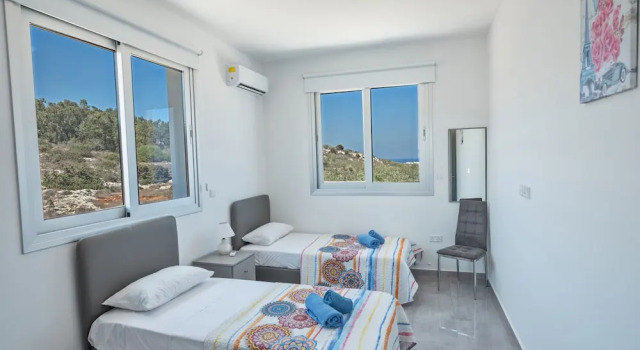 Villa Clea,stunning 4bdr Protaras Villa, Seaviews, Boek Villa Hotels in Protaras met parkeren, in de buurt van Neolithic Settlement, Parkeren