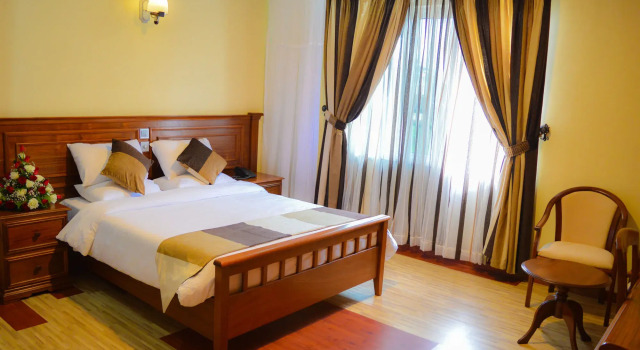 Red Ruby Hotel, Prenota Hotel Hotel a Nairobi con parcheggio, Parcheggio