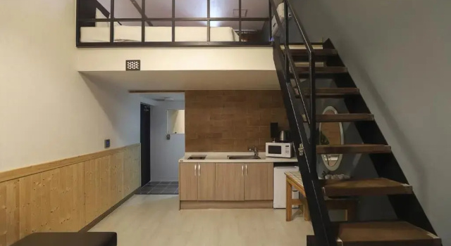 Семейный номер Standard Hotel Hue Loft