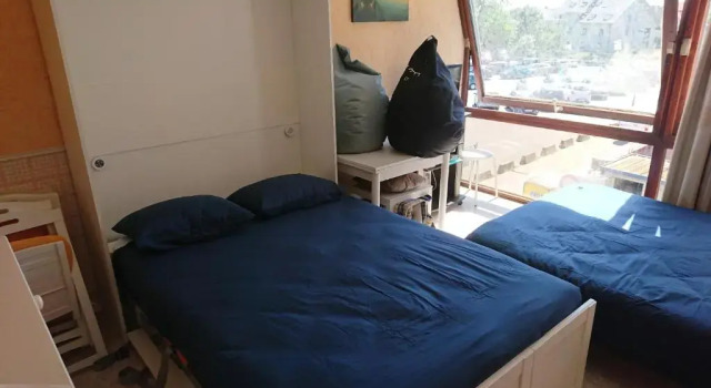 Studio Algarve, Rezerwuj Hotel Hotele w Bruksela z parkingiem, Parking
