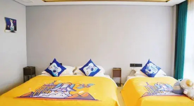 Люкс с красивым видом из окна Anji Xingchen Argyle Grand Hotel