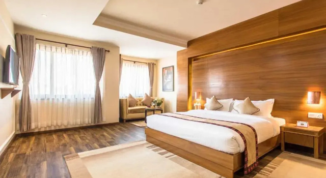 Полулюкс Hotel Kutumba