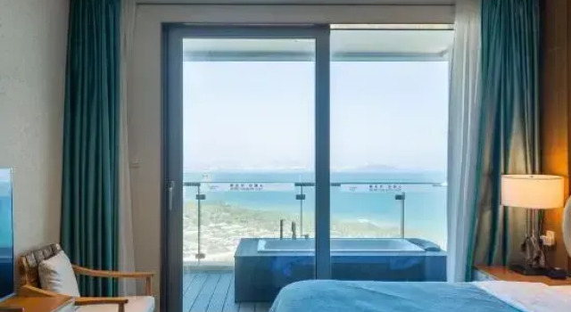Люкс Deluxe с 2 комнатами с видом на море Yehaihong Seaview Holiday Apartment