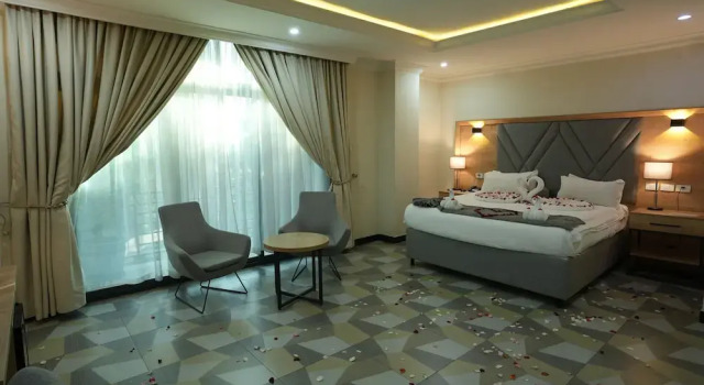 Номер Comfort LA Hotel and SPA