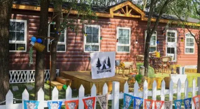 Beijing Golden Snail Campground (World Park Branch), Rezervați Teren de campat Camping și glamping în Beijing, Teren de campat