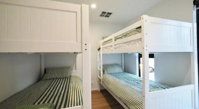 Бунгало Ardrossan Caravan Park