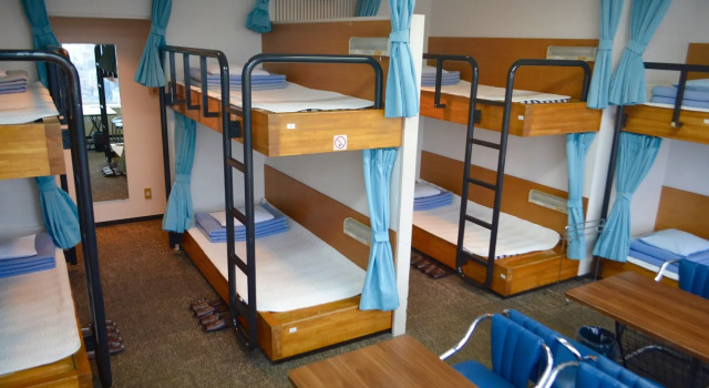 Кровать в общем номере (мужской номер) Tokyo Central Youth Hostel