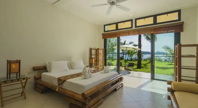 Luxury Beach Front Noble House Villa