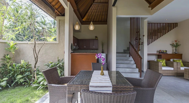 Вилла Luxury с 2 комнатами Villa Alosta