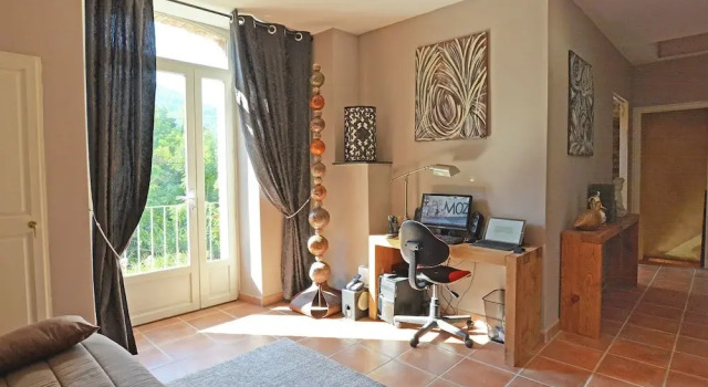 Quaint Villa With Private Pool in Molières-sur-cèze, Забронировать Вилла Виллы Овернь-Рона-Альпы, Вилла
