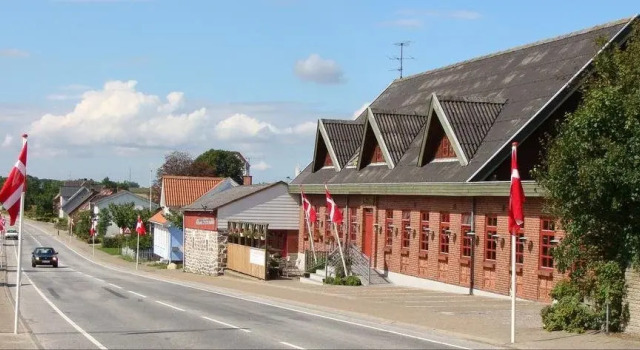 Hotel Simested Kro, Rezervovat Hotel  